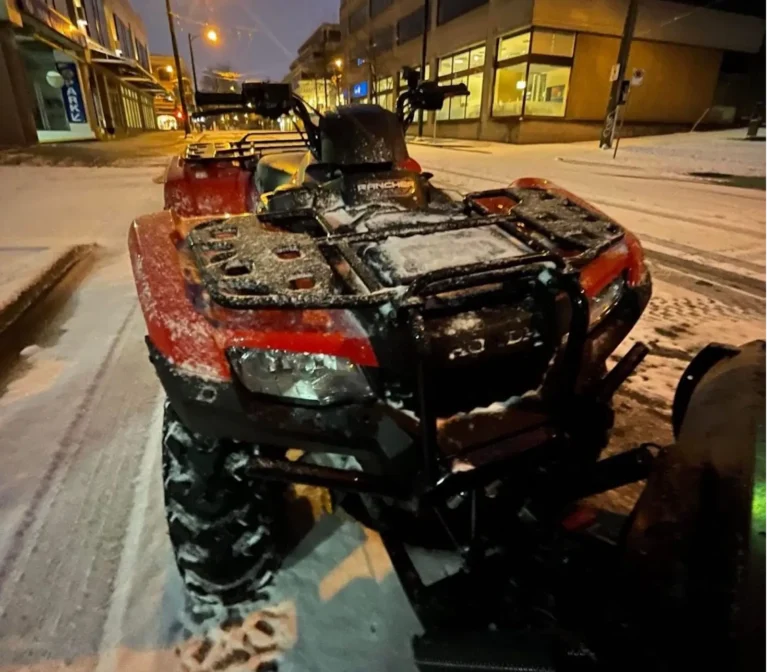 Ate Snow removal services in Vancouver for commercial facilities