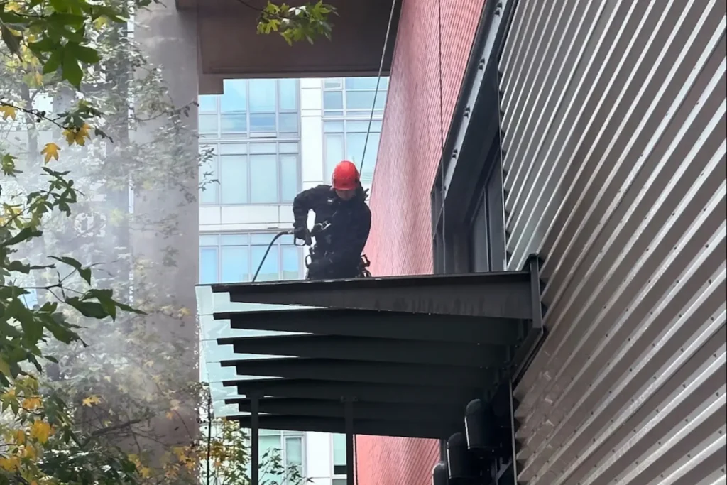 canopy-cleaning-ropes